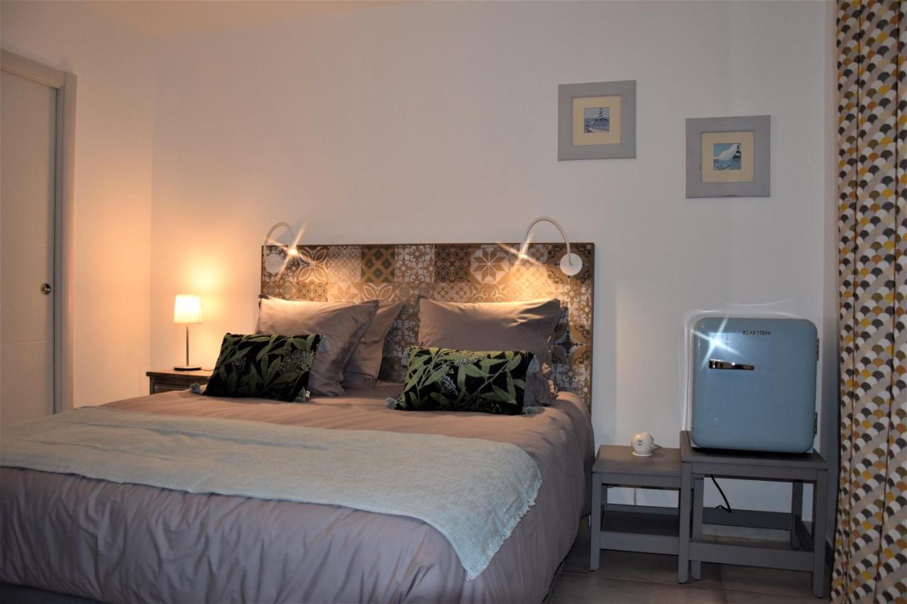 Ici Et La - Chambres D'Hotes Velleron Extérieur photo